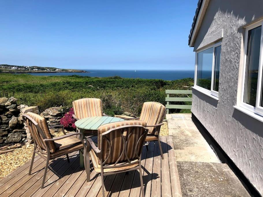 Coastal Bungalow, Sleeps 5 And Ideal For Walkers 阿姆奇 外观 照片